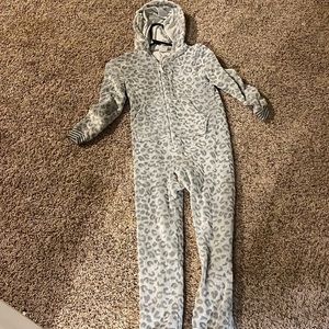 Girls grey onzie from Cat & Jack